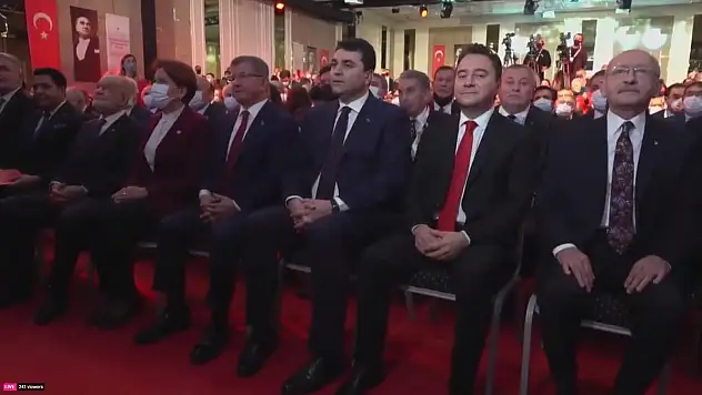 6 parti 'Güçlendirilmiş Parlamenter Sistem' metnini açıklıyor