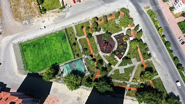 '7'DEN 70'E HERKES İÇİN HARİKA BİR PARK YAPTIK'