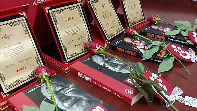 8 MART DÜNYA KADINLAR GÜNÜ