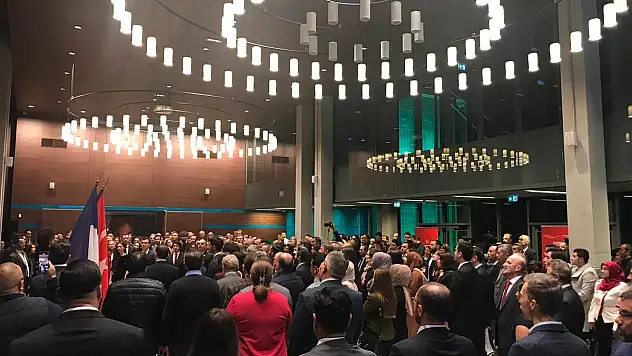 AB Yerel Yönetim Konsey Üyelerine Cumhuriyetin Kuruluşunu anlattı