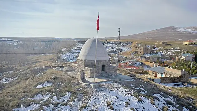 ABDURRAHMAN GAZİ TÜRBESİ RESTORE EDİLDİ