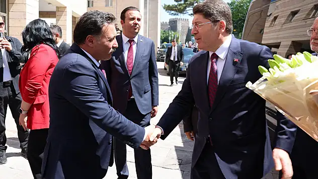 Adalet Bakanı Yılmaz Tunç'tan Vali Çiçek'e ziyaret