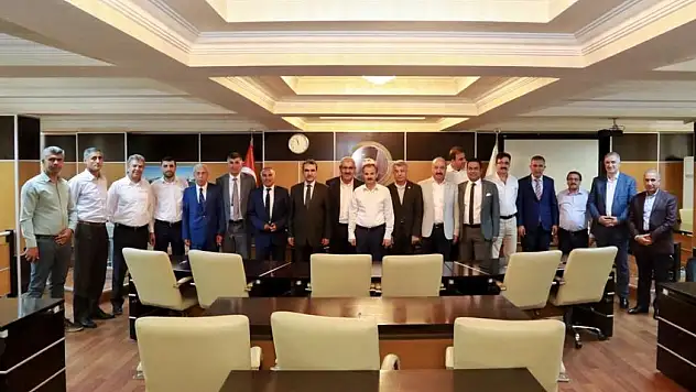 Adıyaman Belediyesi, Belediyeler Birliği Toplantısına Ev Sahipliği Yaptı