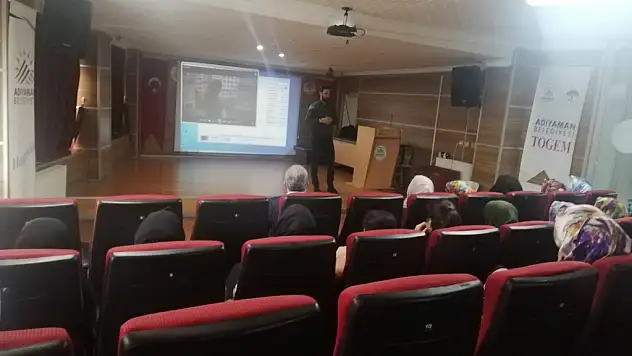 Adıyaman Belediyesi Kursiyerlerine 'Uyuşturucuyla Mücadele' Anlatıldı