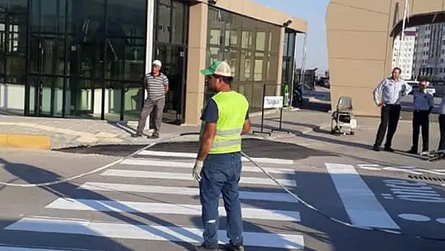 Adıyaman Belediyesi, Üniversite Kampüsünde Trafik Düzenlemesi Yaptı