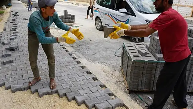Adıyaman da kaldırım çalışmaları