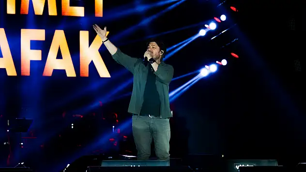 Ahmet Şafak, Kayseri Kültür yolu festivali'nde konser verdi