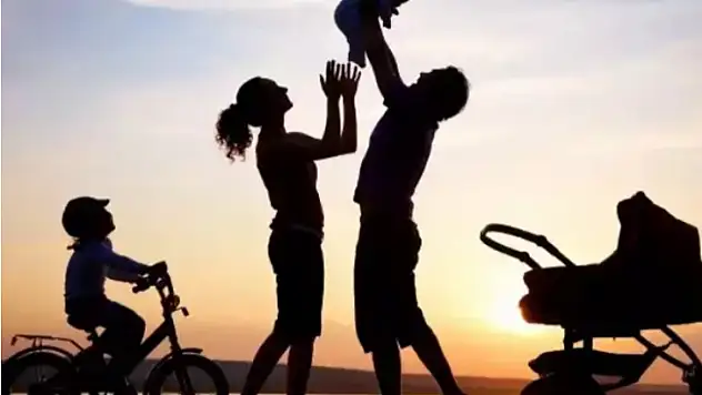Aileler 4 kişiden 3'e düştü