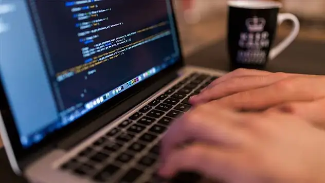 AK Parti'den Sosyal Medya ve Sanal Bahise Sıkı Düzenleme Hazırlığı