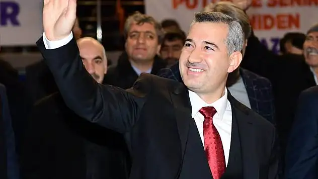 AK PARTİ YEŞİLYURT BELEDİYE BAŞKAN ADAYI MEHMET ÇINAR OLDU