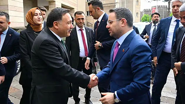 Akın Gürlek Kayseri'de: 'Devletimizin Demir Yumruğunu İndiriyoruz'