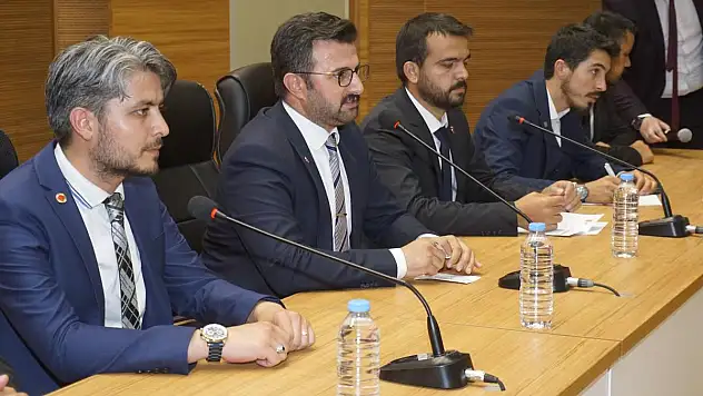 ALGI SERBEST, DOĞRU YASAK