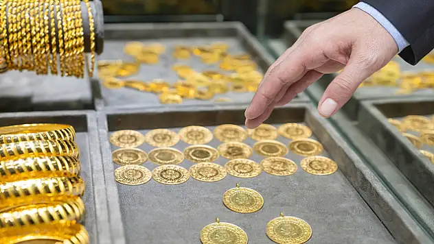 Altın haftaya rekorla başladı! 14 Nisan 2025