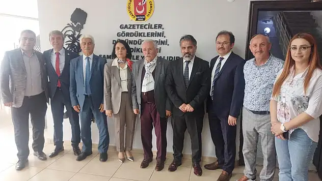 Anadolu Azerbaycan Dostluk Eğitim Kültür Derneği'nden KGC'ye ziyaret