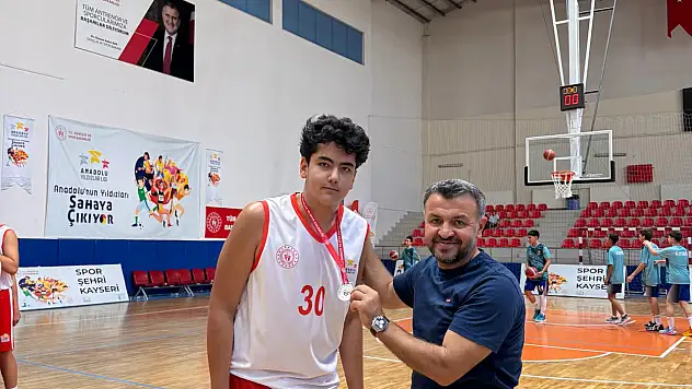 Anadolu Yıldızlar Ligi Basketbol 2. Etap 2. Grup Müsabakaları sona erdi