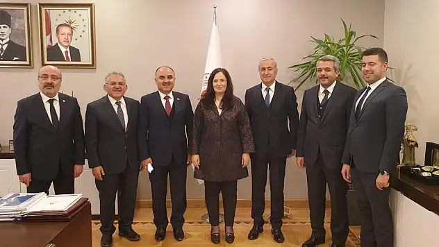 Ankara'da Üniversite Zirvesi