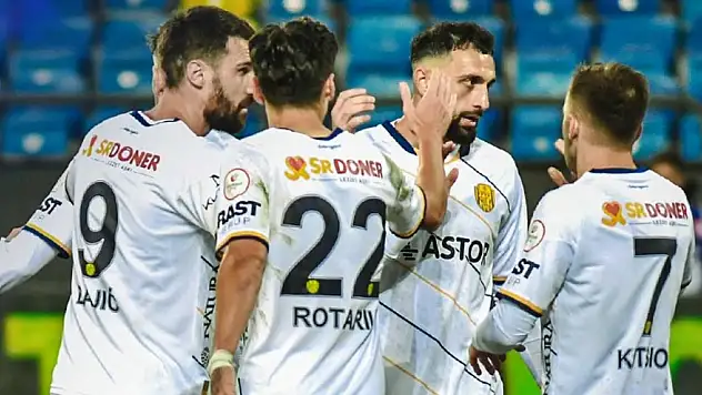 Ankaragücü deplasmanda Yeni Malatyaspor'u 3 golle geçti