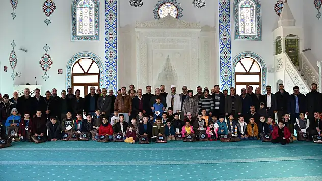 ARTVİN'DE 'HAYDİ ÇOCUKLAR CAMİYE PROJESİ'
