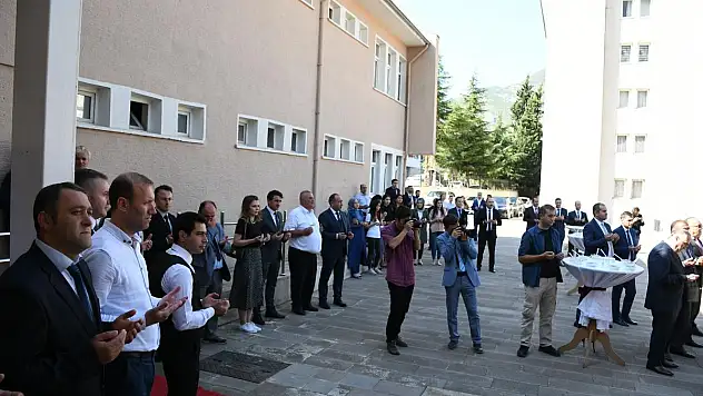 ARTVİN PROTOKOLÜ AŞURE PROGRAMINDA BULUŞTU