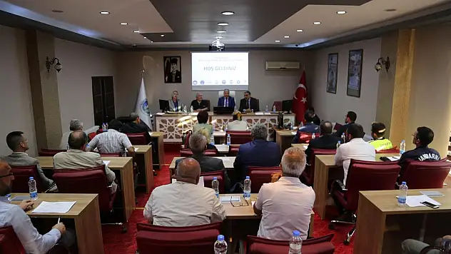 ÂŞIK SEYRANİ VE TÜRK KÜLTÜRÜ KONGRESİNİN PROGRAMI TANITILDI