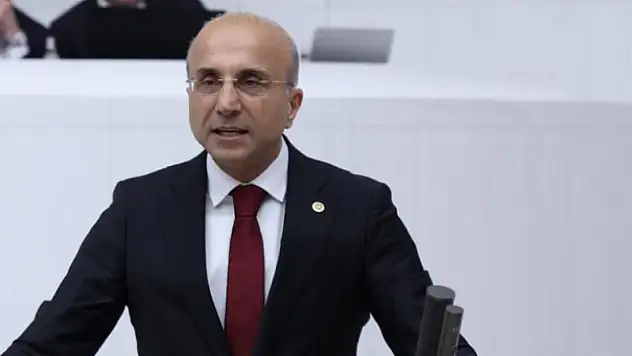 Aşkın Genç'ten Bağ-Kur'lulara 7200 Gün Teklifi