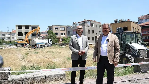AYDINLIKEVLER'DE KENTSEL DÖNÜŞÜMÜ BAŞLATIYOR