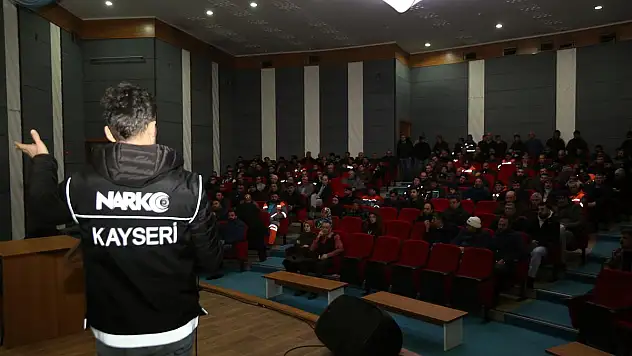 BAĞIMLILIK YAPAN ZARARLI MADDELER ANLATILDI