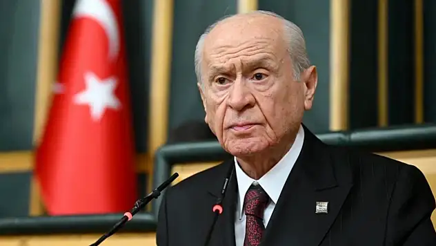 Bahçeli: 'Gençlik Hayallerini 5 Şık Arasına Sığdırmamalı'