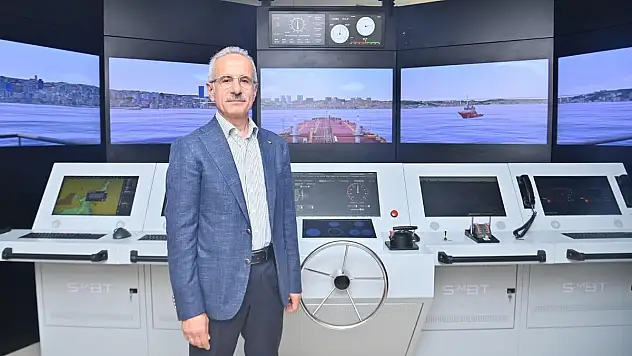 Bakan Uraloğlu, 'Siber sınırları korumak için 7/24 çalışıyoruz'