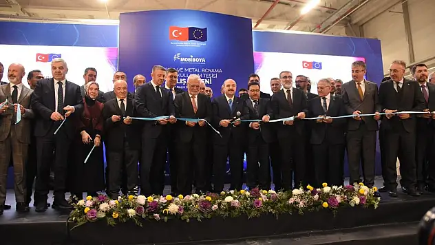 BAKAN VARANK AÇILIŞA KATILDI