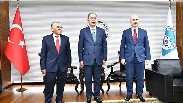 BAKANDAN ZİYARET
