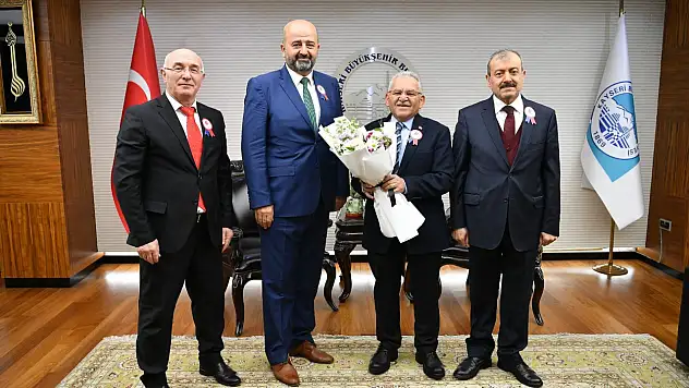 Başkan Büyükkılıç'a 37. Vergi Haftası Ziyareti