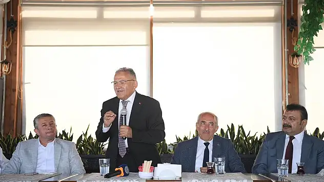 BAŞKAN BÜYÜKKILIÇ, ESNAF ODASI BAŞKANLARI BİR ARAYA GELDİ