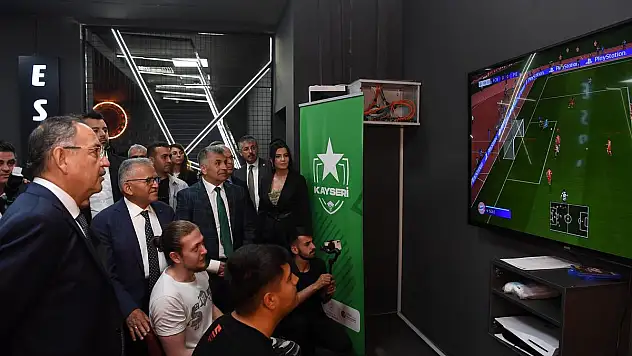 BAŞKAN BÜYÜKKILIÇ GENÇLERLE BULUŞTU