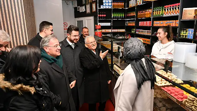 Başkan Büyükkılıç, Hacılar'da esnaf ile buluştu