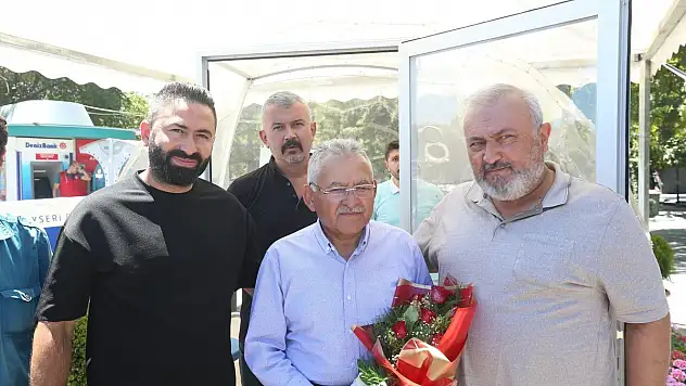 BAŞKAN BÜYÜKKILIÇ İLETİŞİM KÜRESİ'NDE