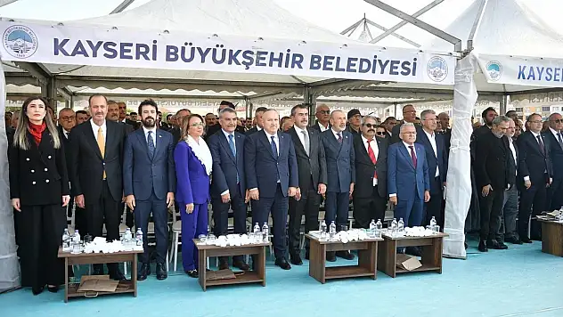Başkan Büyükkılıç Nevşehir'de açılış ve esnaf ziyaretinde
