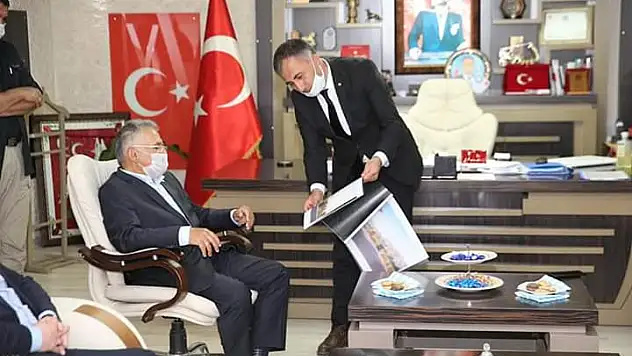 Başkan Büyükkılıç Sarız da