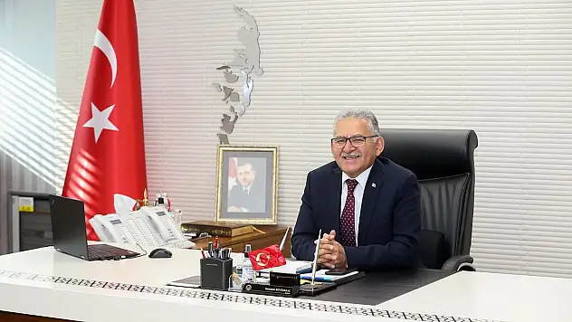BAŞKAN BÜYÜKKILIÇ'TAN 2022 YILI YATIRIM DEĞERLENDİRME ZİRVESİ