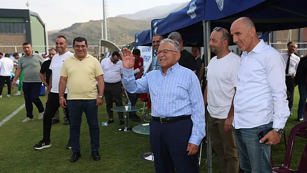Başkan Büyükkılıç'tan Erciyes kamp merkezi'ne davet