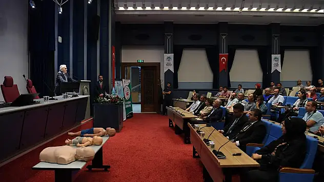 BAŞKAN BÜYÜKKILIÇ'TAN 'İLK YARDIM' VURGUSU