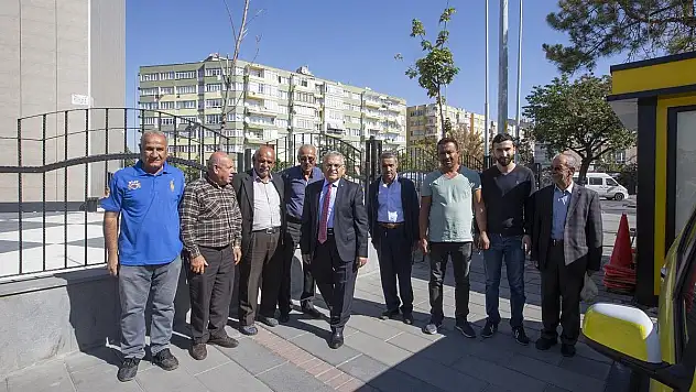 BAŞKAN BÜYÜKKILIÇ'TAN TAKSİCİ ESNAFINA SÜRPRİZ ZİYARET