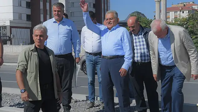 Başkan Büyükkılıç, Yolda İncelemelerde Bulundu