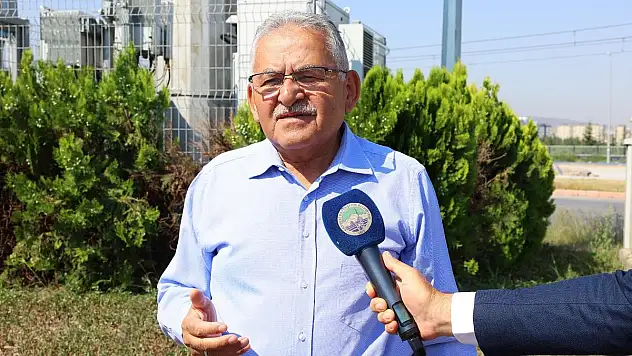 Başkan Büyükkılıç'tan deprem açıklaması