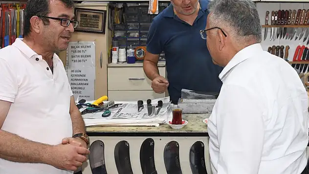 Başkan Büyükkılıç'tan esnaf ziyareti