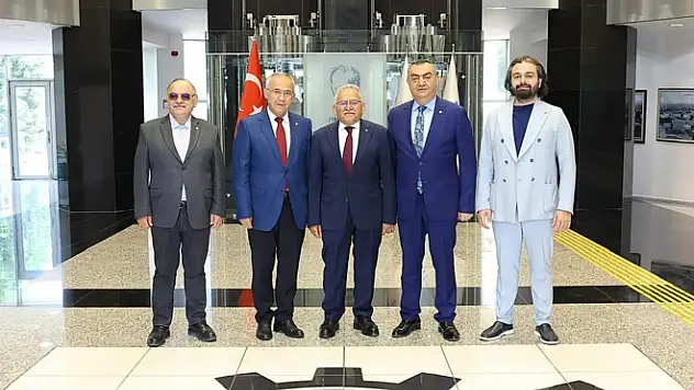 Başkan Büyükkılıç'tan İş Dünyasına İade-i Ziyaretler