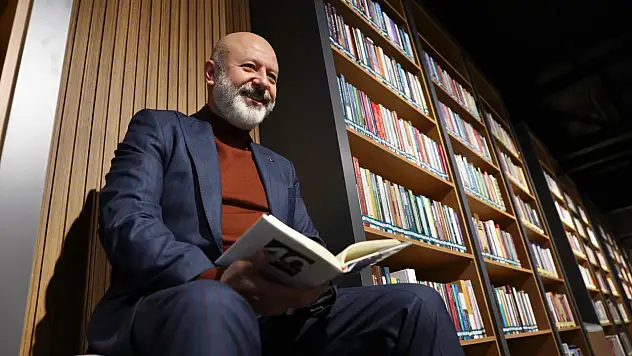 Başkan Çolakbayrakdar'dan 2026 İçin Yeni Kütüphane Müjdesi