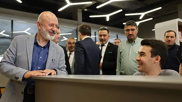Başkan Çolakbayrakdar'dan Sınava Girecek Öğrencilere Başarı Dileği
