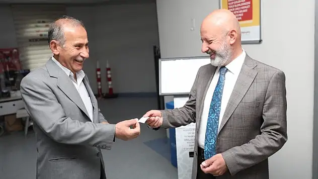 BAŞKAN ÇOLAKBAYRAKDAR'DAN VATANDAŞLARA VERGİ  TEŞEKKÜRÜ