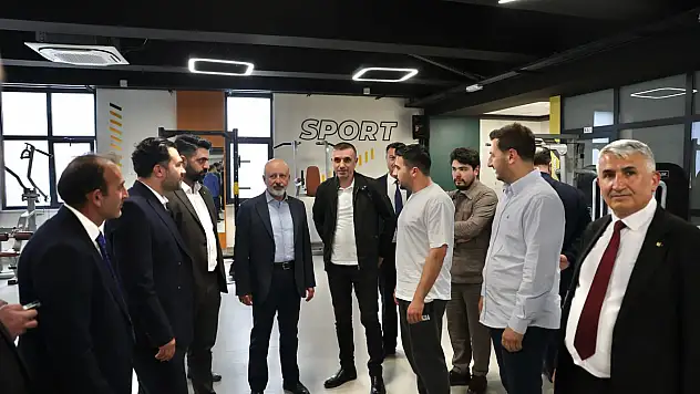 Başkan Çolakbayrakdar, Kocasinan akademi'yi tanıttı